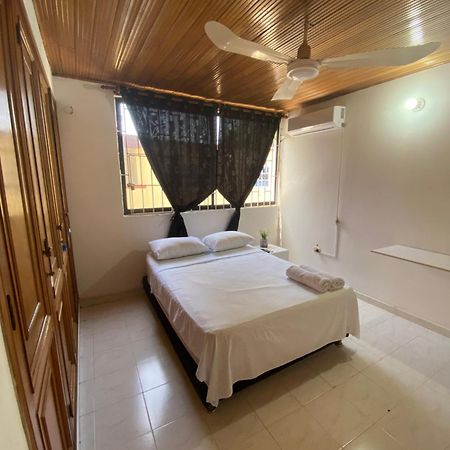 Habitaciones Cerca Al Aeropuerto 2 Cartagène Extérieur photo