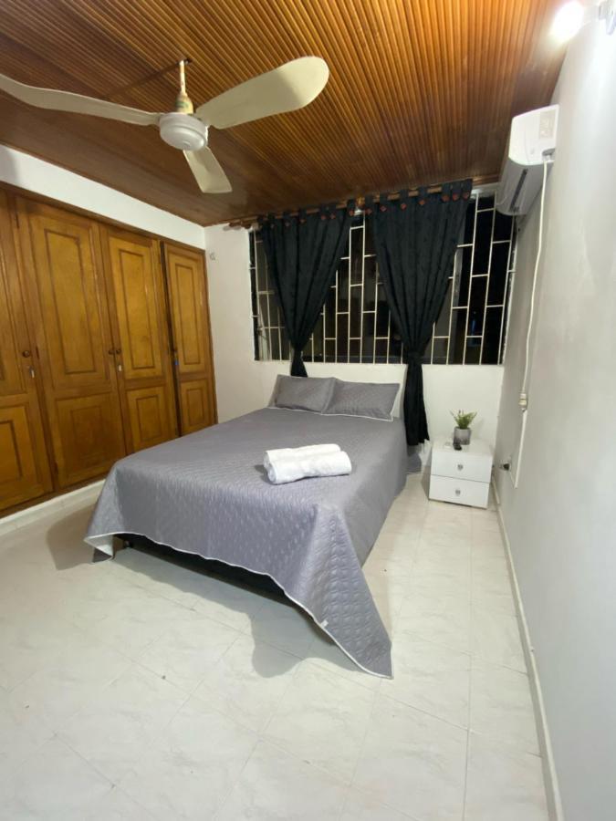 Habitaciones Cerca Al Aeropuerto 2 Cartagène Extérieur photo